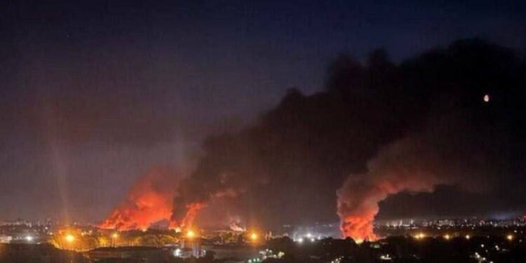 انفجارات في تل أبيب