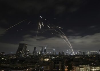 وول ستريت جورنال: تكلفة خيالية تتكبدها إسرائيل لاعتراض صاروخ إيراني واحد