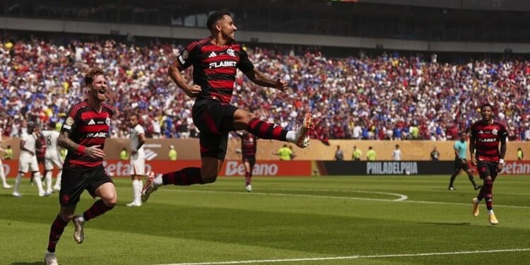 فلامينغو يقلب الطاولة على تشيلسي في كأس العالم للأندية 2025