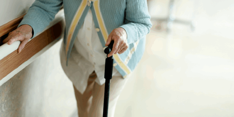 غذاء خارق بسيط قد يقضي على “رائحة كبار السن”