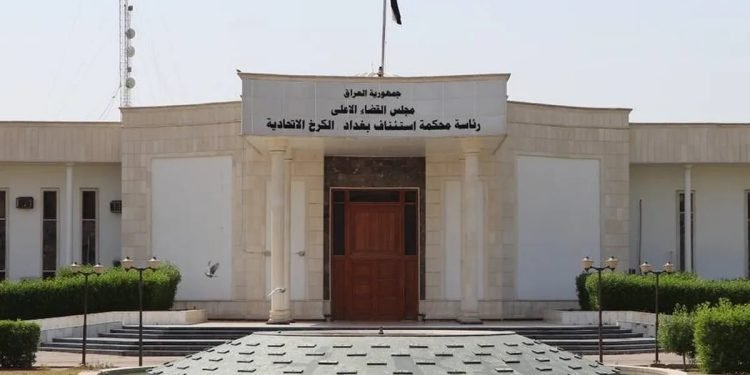 الحبس الشديد لمدانين اعتديا على شرطي مرور في بغداد