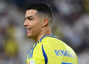 آخر تطورات إجراءات تجديد عقده رونالدو مع النصر