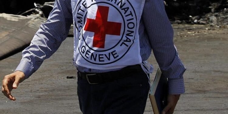 الصليب الاحمر يكشف حقيقة اطلاق سراح “اسرى عراقيين” في ايران