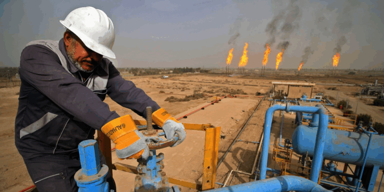 العراق والسعودية والإمارات تقود خططاً لزيادة الطاقة الإنتاجية للنفط في “أوبك+”