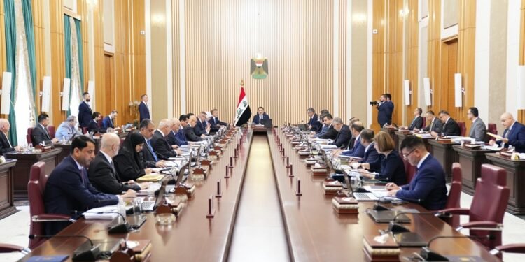 خدمية ونفطية.. نص قرارات مجلس الوزراء في جلسة اليوم