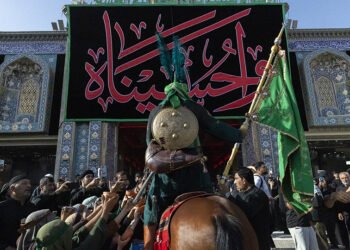 كيف ننصر الإمام الحسين (عليه السلام)؟