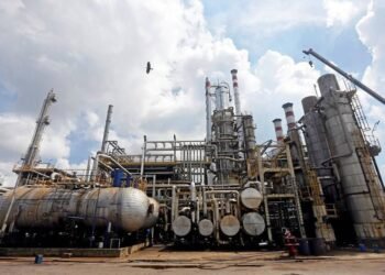 مكانة العراق ترتفع في سوق الطاقة.. حقل شرق بغداد يعزز احتياطي البلاد إلى 15 مليار برميل