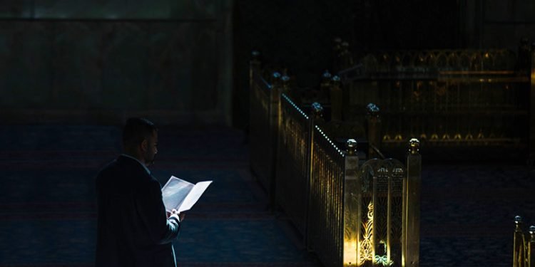 العلامات الأربع.. التي تصنع الإنسان الصالح والمجتمع المثالي