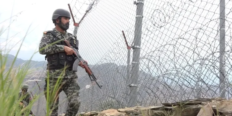 باكستان تعلن فشل المفاوضات مع أفغانستان وتتوعد بالرد لحماية شعبها