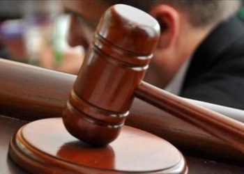 القضاء العراقي يصدر حكمًا بحبس أربعة مدانين بجريمة شراء بطاقات انتخابية