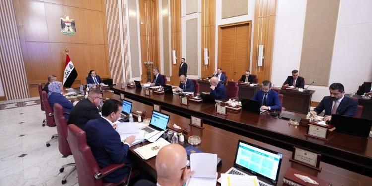 مجلس الوزراء يوجه بتفعيل الجباية: لا معاملات دون تقديم فواتير الماء والكهرباء والهاتف والمجاري