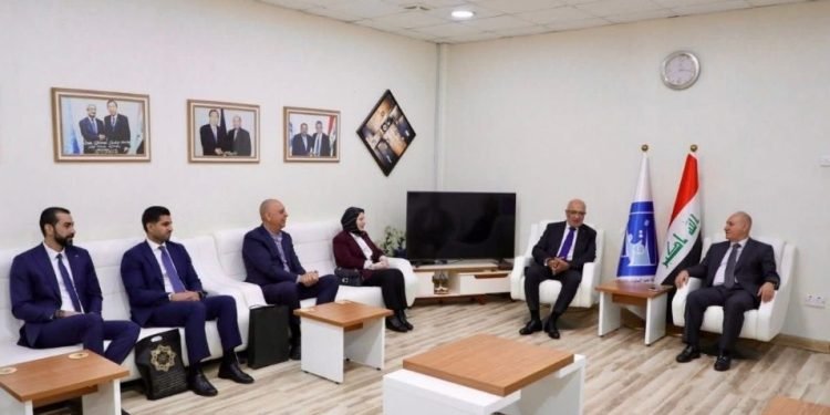 المنظمة العربية: المفوضية العراقية تطبق المعايير الدولية في تنظيم الاقتراع