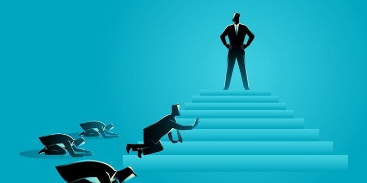 أدباء البلاط ظاهرة متجددة واستثناءات فريدة