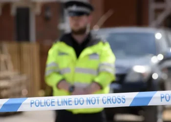 إصابة 10 أشخاص بحادثة طعن داخل قطار شرقي إنكلترا