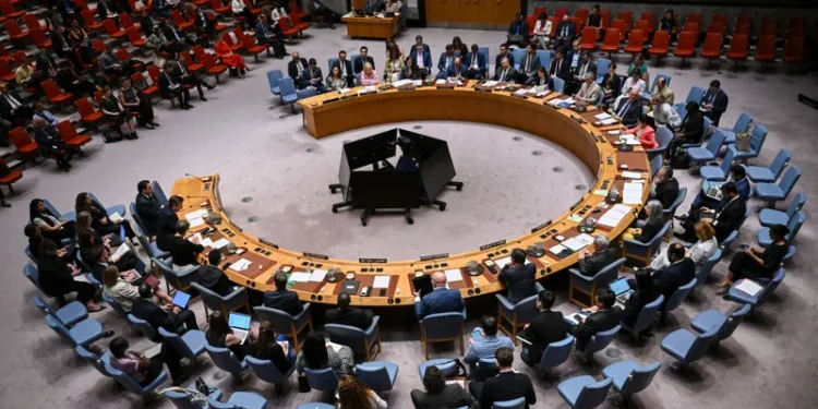 مجلس الأمن يصوت لصالح خطة المغرب للحكم الذاتي في الصحراء الغربية