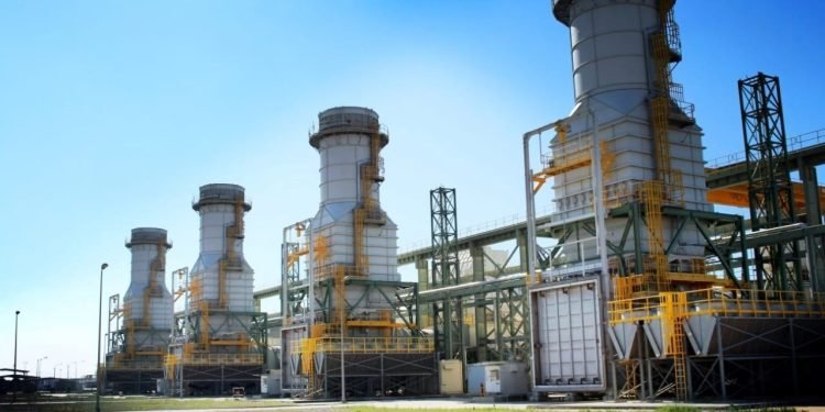 الغاز المحروق في العراق يتحول إلى كهرباء في بغداد