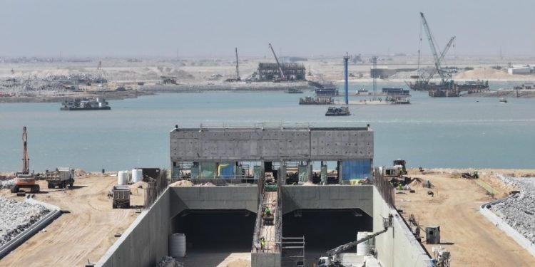 افتتاح النفق المغمور في ميناء الفاو.. خطوة استراتيجية لتعزيز التجارة