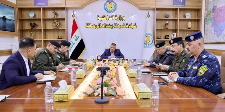 الداخلية تناقش خطط تأمين زيارة الإمام الكاظم