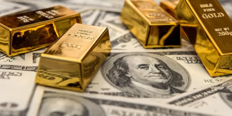 أسعار الذهب تستقر مع صعود الدولار الأمريكي