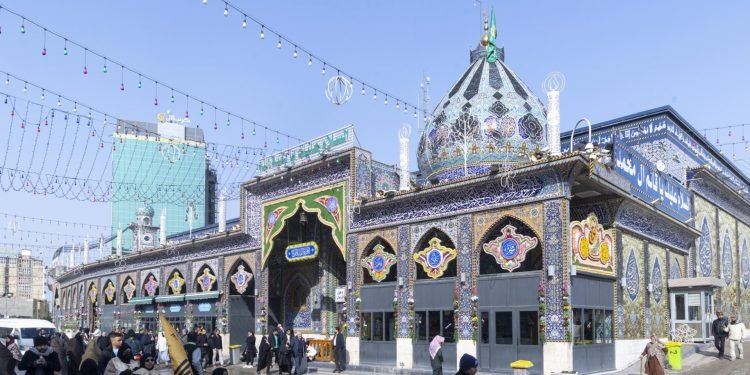 في كربلاء.. إعداد برامج عبادية وثقافية لإحياء زيارة النصف من شعبان