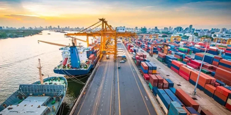 الجمارك: لا يوجد ضرائب جديدة على المستوردات