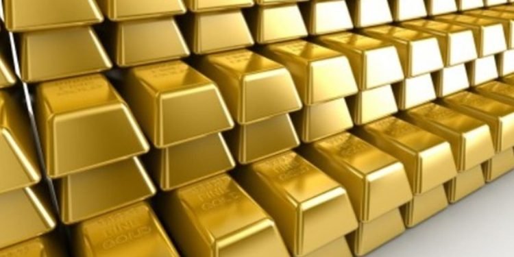 أسعار الذهب ترتفع إلى مستوى قياسي في الأسواق العالمية