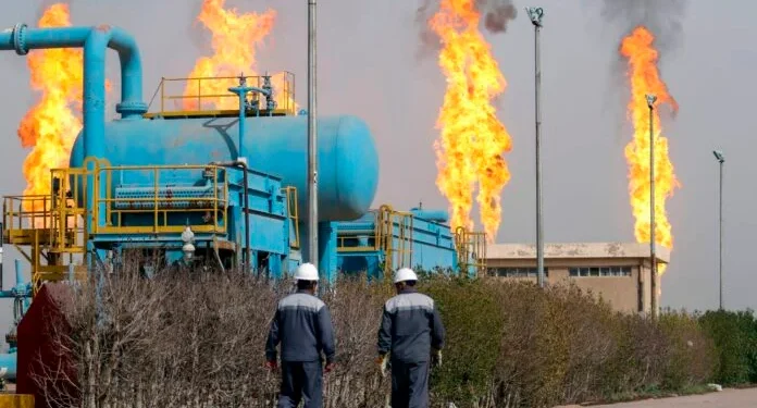 الأنشطة النفطية تخضع لدراسة بيئية شاملة قبل منح الموافقات الحكومية