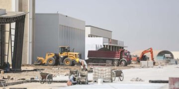 تحرك حكومي لإنشاء مدينة صناعية لمعامل الطابوق صديقة للبيئة