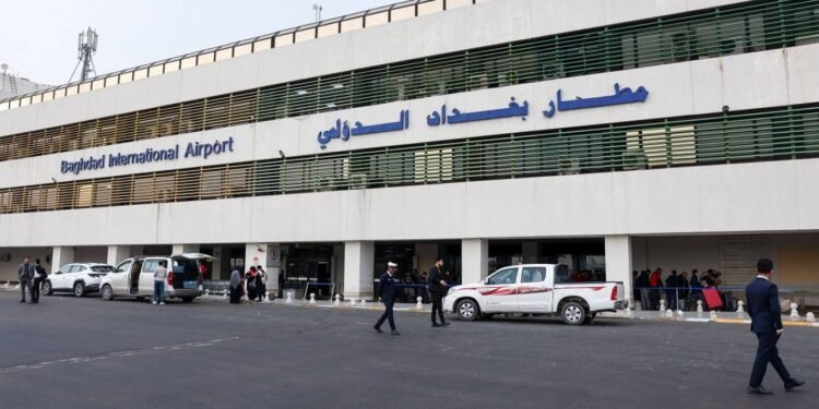وزارة النقل توضح أسباب الإغلاق المؤقت لمطار بغداد الدولي