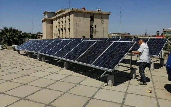 الفريق الوطني: تخصيص 535 منظومة طاقة شمسية للقطاع الحكومي