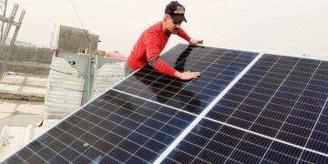 الفريق الوطني للطاقة المتجددة: تخفيض الرسوم على منظومات الطاقة الشمسية