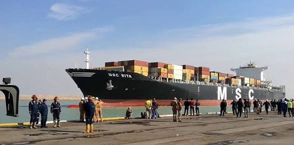 ميناء أم قصر يواصل استقبال بضائع الخليج رغم إغلاق مضيق هرمز