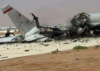 “تلغراف”: تدمير إيران لطائرة الإنذار المبكر الأمريكية ضربة خطيرة وموجعة