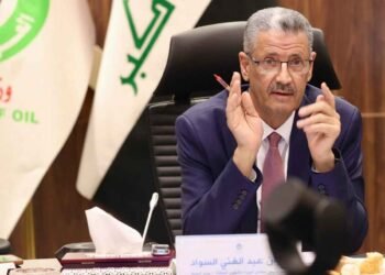 وزير النفط: خط أنبوب كركوك – تركيا سيكون جاهزا خلال أسبوع لتصدير النفط دون المرور بإقليم كردستان