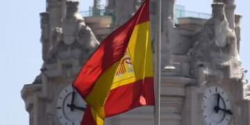 إسبانيا ترد رسميا على تصريحات ترامب بقطع العلاقات التجارية بين واشنطن ومدريد