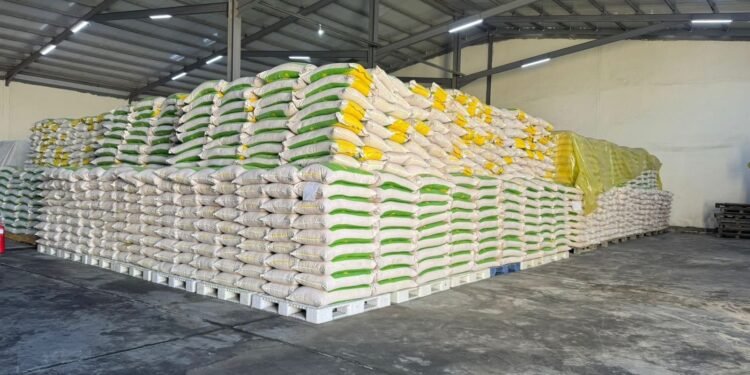 التجارة: الخزين الغذائي يكفي ثلاثة أشهر