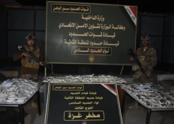 إحباط محاولة تهريب 154 كغم مخدرات عبر بالونات هوائية غربي الأنبار