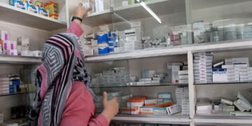 نقابة الصيادلة: لجنة لتنظيم العمل الدوائي ومنع تعيين غير العراقيين في القطاع