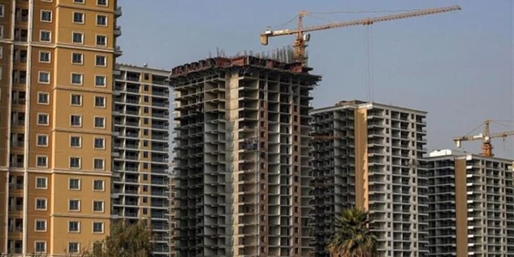 للمساهمة في حل أزمة السكن..مبادرة لتوزيع “4” آلاف شقة مجانًا على المتعففين