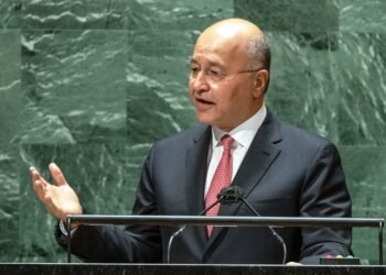 صالح: مفوضية اللاجئين تعمل لتوفير المساعدات للنازحين في لبنان