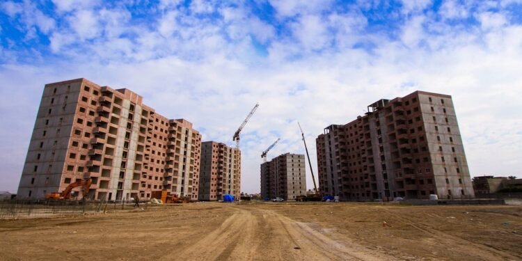 لتحقيق الاستقرار الاجتماعي.. الإعمار تقدم الدعم لقطاع الإسكان