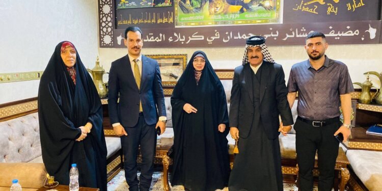 الدكتورة آمنة الأسدي تلبي دعوة عشيرة “بني حمدان” وتؤكد أهمية التلاحم العشائري والمؤسسي