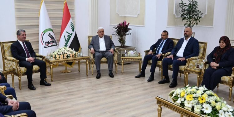 مسرور بارزاني يلتقي الفياض والأسدي لبحث الأوضاع العامة ومسار العملية السياسية