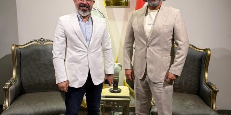الركابي يزور “البيت العراقي للإبداع” ويشيد بمنجز هشام الذهبي في بناء الإنسان