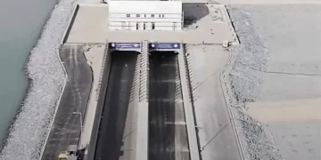 نفق خور الزبير المغمور.. شريان استراتيجي يربط الفاو بطريق التنمية