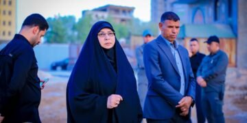 الدكتورة آمنة الأسدي تتفقد ميدانياً مع وفد وزارة النقل جاهزية خطة زيارة عاشوراء