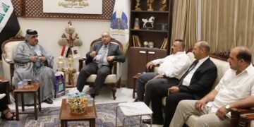 وفد مكتب الرصافة المركزي لحركة سومريون يهنئ الأمين العام بعودته من الحج