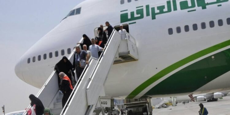 وزارة النقل: أكثر من 100 رحلة لإعادة الحجاج إلى مطارات العراق