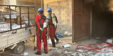 إخماد حريق داخل مخزن للمواد البلاستيكية في مدينة الصدر ببغداد