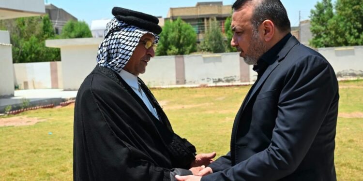 رئيس حركة سومريون يقدّم واجب العزاء لعائلة الشيخ ريال الركابي في بغداد